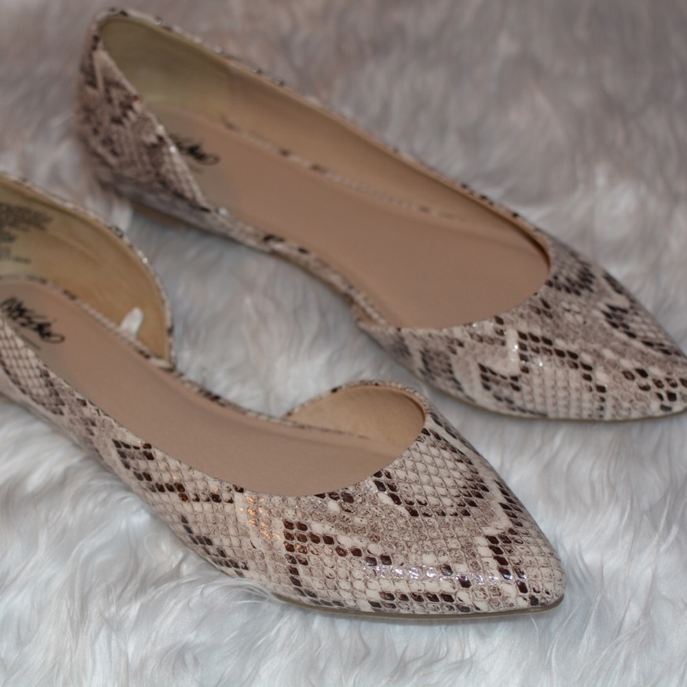 Printed flats